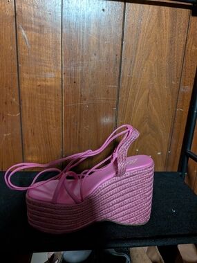 Liliana Pink Strappy Platform Wedge Sandals